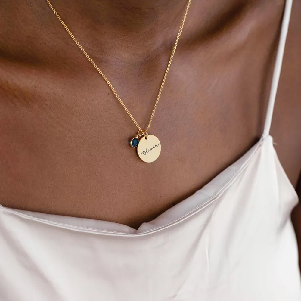 Personalized Custom Name Disc  - Birth Flower Necklace 评论和价格