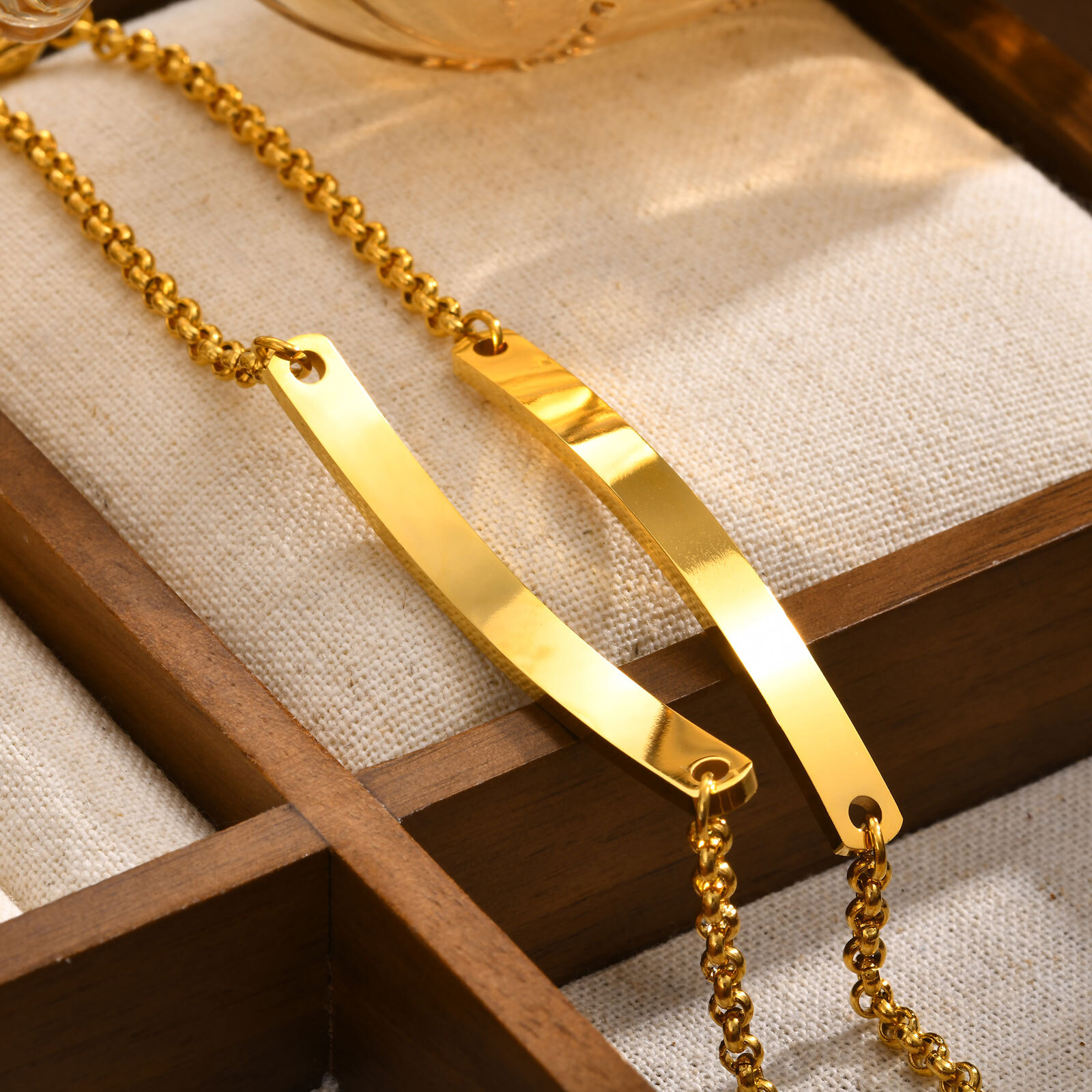 Personalized Name Bar Bracelet - Coordinates Bracelet 评论和价格